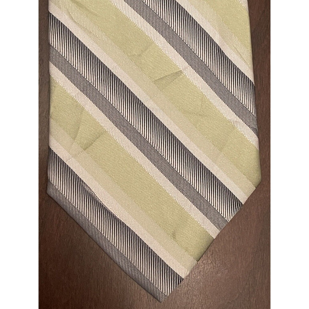 Calvin Klein Green Gray 100% Silk Men’s Neck Tie Made In China